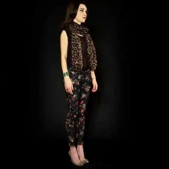 MOTHER the Looker The Magical Forest - Picture 4 of 12